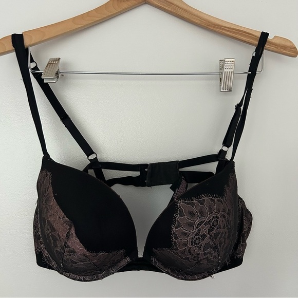 Victoria’s Secret Very Sexy push up bra 38C - Picture 1 of 4
